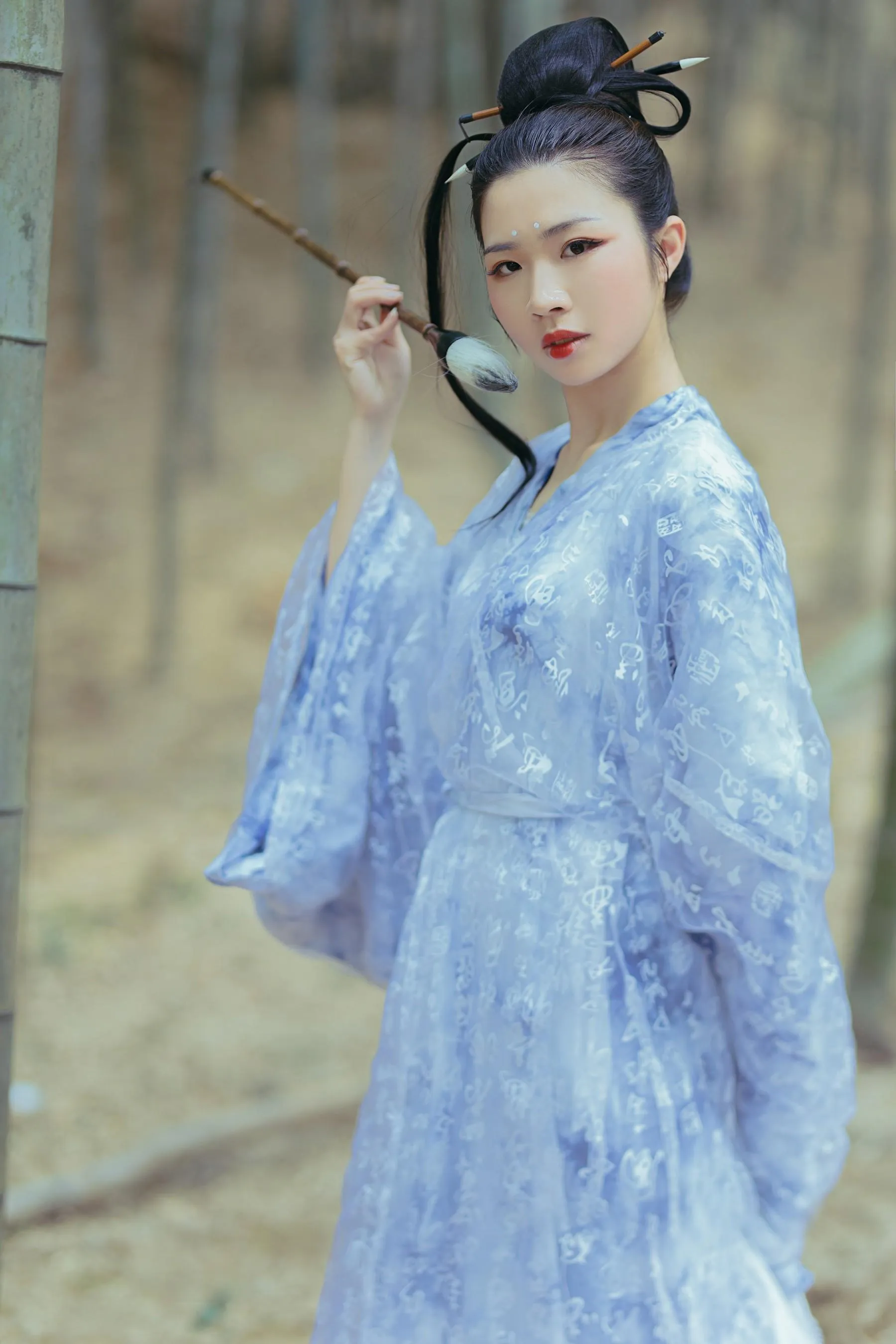 [YITUYU艺图语]2022.08.24 笔仙 君心蓝 [22P]插图5
